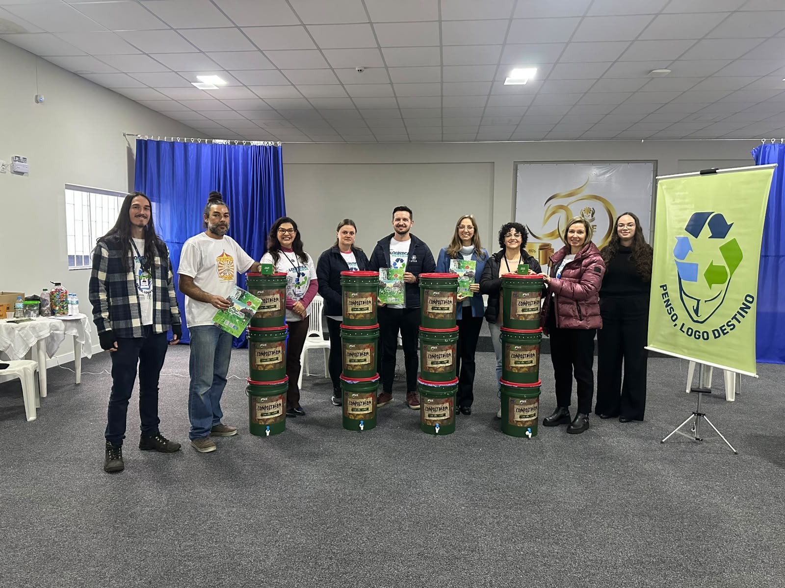 1506ENTREGA COMPOSTEIRAS APAE ACD APOCA